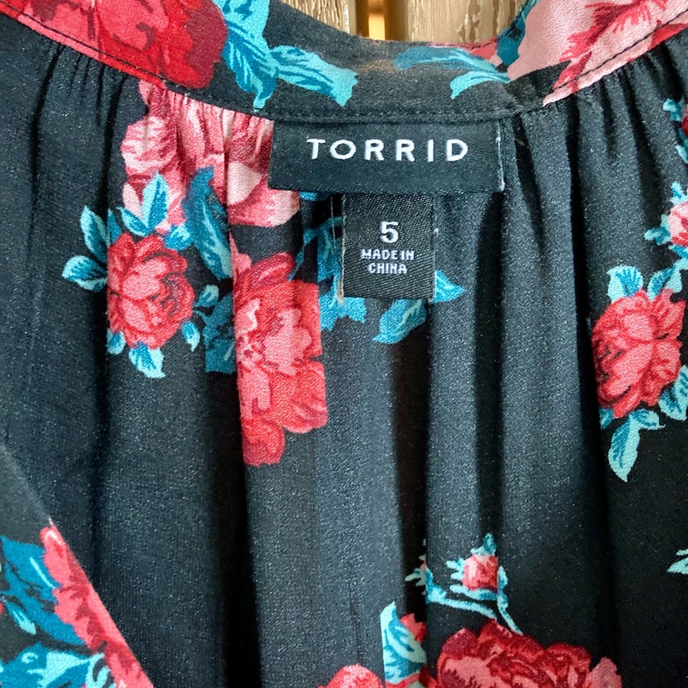 Torrid Red Blouse with Elegant Design - Picture 2 of 2